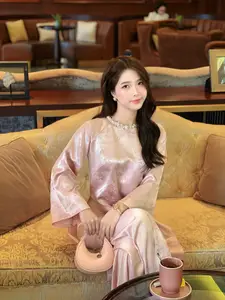 Graceful Pink Ao Dai: Elegant Beauty of Vietnamese Women-0