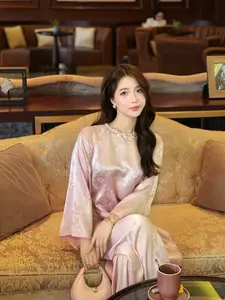 Graceful Pink Ao Dai: Elegant Beauty of Vietnamese Women-6