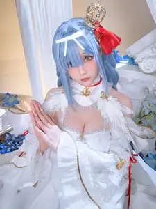 Coser Hoshilily's Azur Lane Janus Cosplay: Ethereal Beauty in a Dream-6