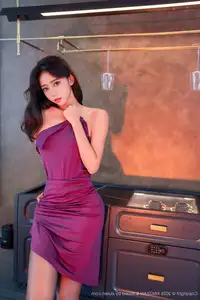 XingYan Vol.407 Shi An An: Alluring Secretary Style with Elegant Black Sheer Stockings-13