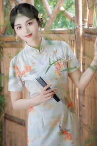 Vẻ Đẹp Thanh Khiết: Hành Trình Nghệ Thuật Của Yi Ming Tại Vườn Lan Quảng Châu-8