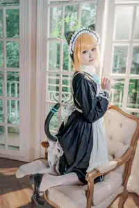 Coser Lunananya as Saiha Midori (Blue Archive): Adorable & Alluring Cosplay-17