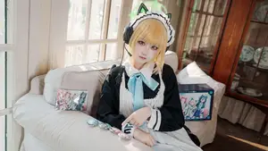 Coser Lunananya as Saiha Midori (Blue Archive): Adorable & Alluring Cosplay-6