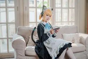 Coser Lunananya as Saiha Midori (Blue Archive): Adorable & Alluring Cosplay-14