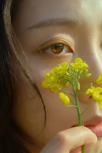 Spring Muse in Rapeseed Fields Nana Kobaya-15