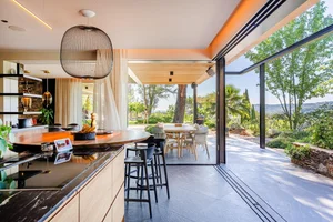 Maison SE: Stunning 2-Story Modern Home Design Integrated into the Natural Slope of Aix-en-Provence-20