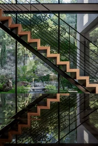 Maison SE: Stunning 2-Story Modern Home Design Integrated into the Natural Slope of Aix-en-Provence-16