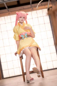 Stunning Kurama Koharu Cosplay by Lunananya from Senren Banka: A Visual Journey into Traditional Japanese Aesthetics and Elegant Miko Style-18