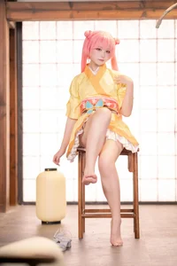 Stunning Kurama Koharu Cosplay by Lunananya from Senren Banka: A Visual Journey into Traditional Japanese Aesthetics and Elegant Miko Style-6